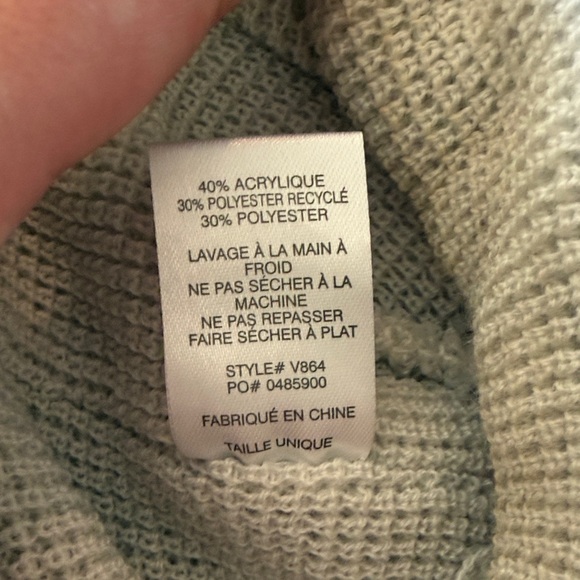 Vuori Cream Knit Beanie - Picture 2 of 4